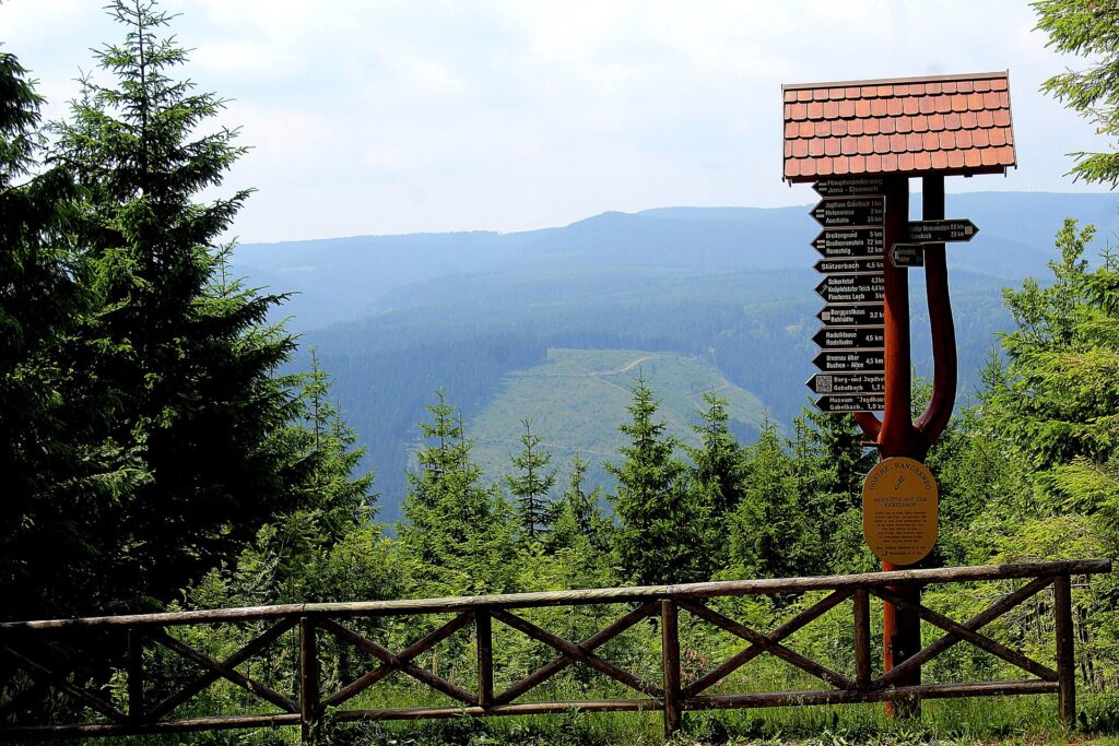 Blick vom Goethewanderweg am Goethehäuschen auf dem Kickelhahn