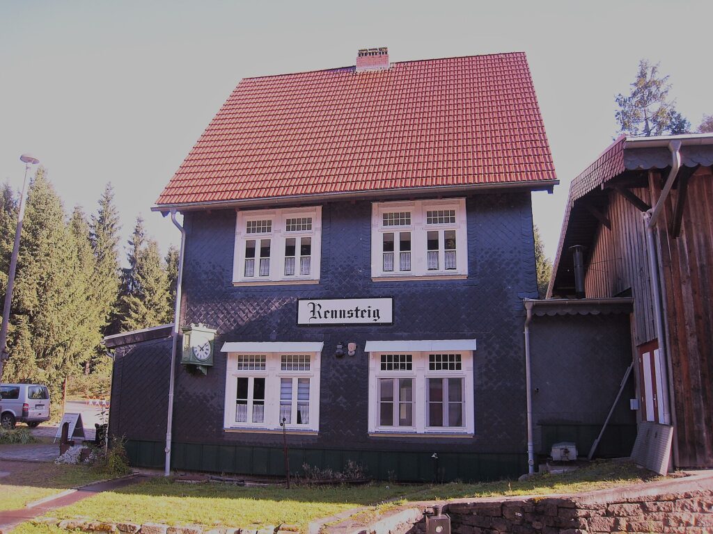 Bahnhof Rennsteig im Thüringer Wald, Endpunkt der Bahnlinie ab Manebach